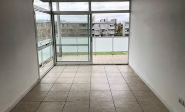 Departamento · 93 m² · 4 Ambientes · 1 Cochera