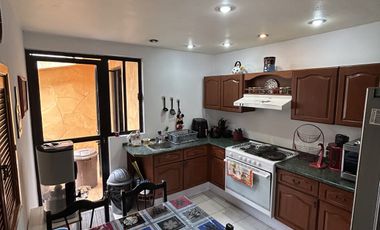 Casa en venta en condominio en Lomas Estrella, CDMX.