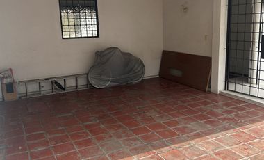Casa en venta en condominio en Lomas Estrella, CDMX.