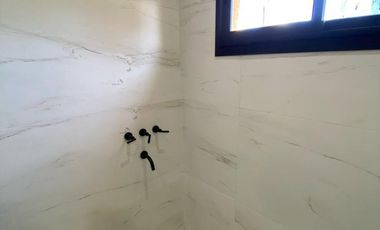 Dúplex en alquiler - Canning, A. de Toledo al 4600