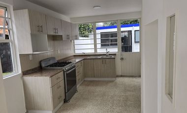 Casa en Condominio en Renta en SAN JERONIMO LIDICE