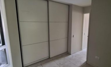 Alquiler Dpto 2 dormitorios con balcón - Av Patria 10000
