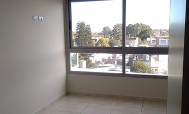Alquiler Dpto 2 dormitorios con balcón - Av Patria 10000