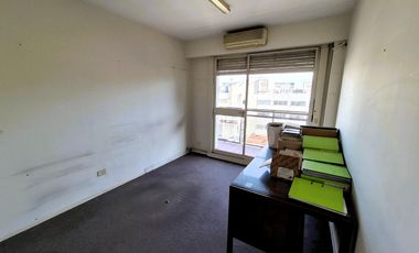 Departamento a metros de Avenida Callao y Corrientes