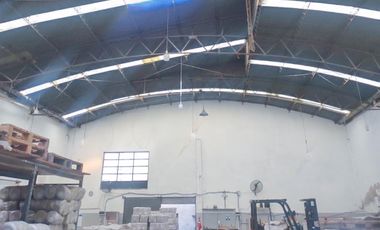 Depósito en Lanús Oeste