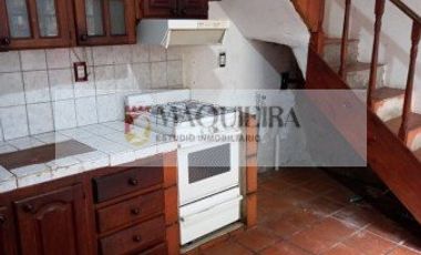 ALQUILER DPTO TIPO CASA EN DOS PLANTAS-4AMB- CON TERRAZA-2BAÑOS-BOULOGNE
