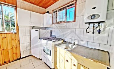 🏡 BRQ Propiedades Arrienda en exclusiva Departamento Amoblado en el Corazón de El Quisco – ¡Arriendo con TODO Incluido!