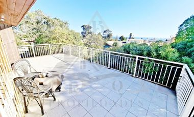 🏡 BRQ Propiedades Arrienda en exclusiva Departamento Amoblado en el Corazón de El Quisco – ¡Arriendo con TODO Incluido!