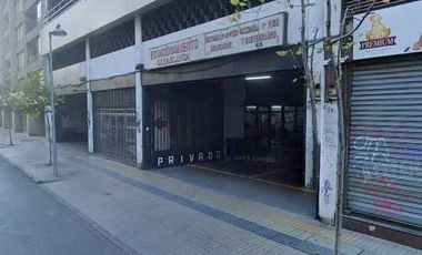 Estacionamiento en arriendo en SANTIAGO