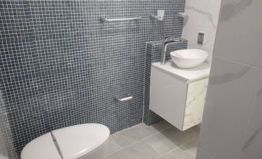 Venta de casa en el Poblado cerca la Frontera