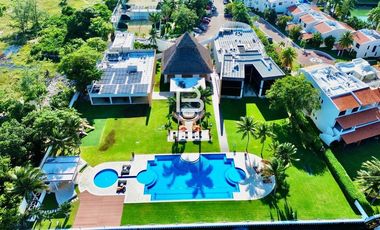 Isla Dorada Penthouse En Renta Sin Muebles Con Muelle