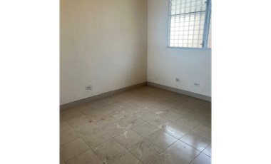 SE VENDE CASA JUAN DIAZ, CIUDAD RADIAL