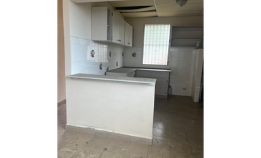 SE VENDE CASA JUAN DIAZ, CIUDAD RADIAL