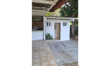 CASA DE PLAYA A LA VENTA EN COSTA ESMERALDA