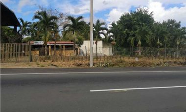 VENDO RESTAURANTE EN TERRENO DE 1490M2 EL FRANCES