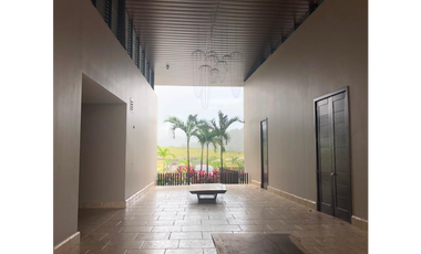 CASA EN VENTA Y ALQUILER GOLF GARDENS BRISAS DEL GOLF