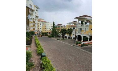 Venta de casa Area el canal Tucan Country Club Cocoli.