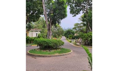 Venta de casa Area el canal Tucan Country Club Cocoli.