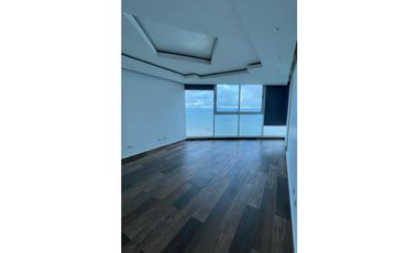 SE VENDE APARTAMENTO FRENTE AL MAR COSTA DEL ESTE