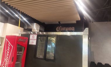 ALQUILER LOCAL PLANTA BAJA 110m2 + 61 DE TERRAZA SANTA ELENA STRIP JP