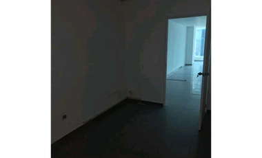 OFICINA EN MARBELLA TORRE BANESCO 125M2 PISO ALTO