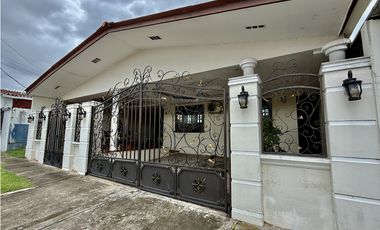 Se Vende Casa en Brisas del Golf