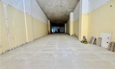 ALQUILER LOCAL COMERCIAL FRENTE A SOHO MALL  291 m²