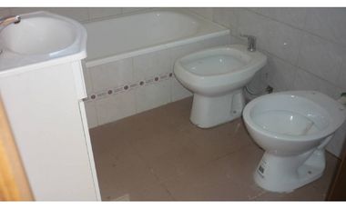 DEPARTAMENTO DE 3 AMBIENTES EN ALQUILER EN BENAVIDEZ