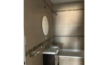 DEPARTAMENTO EN ALQUILER EN BENAVIDEZ -  PLANTA BAJA