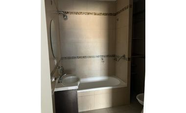 DEPARTAMENTO EN ALQUILER EN BENAVIDEZ -  PLANTA BAJA