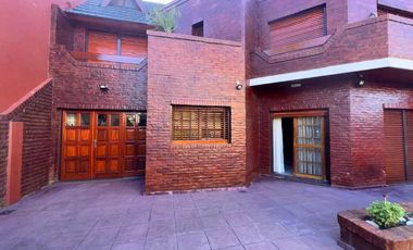 Chalet en venta en Martin Coronado