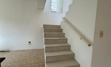Casa en alquiler en Temperley Este