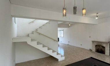 Casa en alquiler en Temperley Este