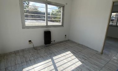 Casa en alquiler en Temperley Este