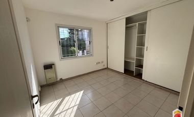 Villa Allende Centro, alquiler dúplex dos dormitorios, con cochera