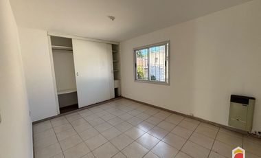 Villa Allende Centro, alquiler dúplex dos dormitorios, con cochera