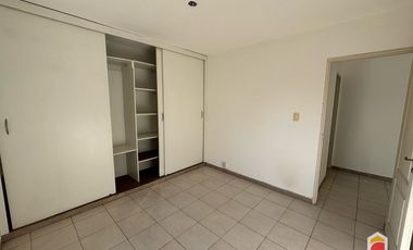 Villa Allende Centro, alquiler dúplex dos dormitorios, con cochera