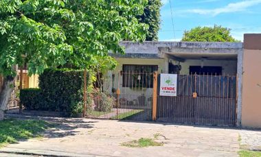 Casa en venta en Ezpeleta Este