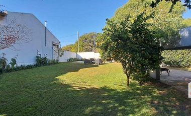 Alquiler de Casa  c/ cochera y pisicina  en Villa Allende Golf
