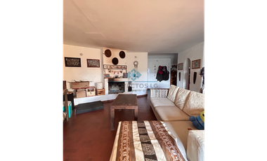VENTA – CASA CON PILETA Y QUINCHO- EXCELENTE VISTA- ASCOCHINGA