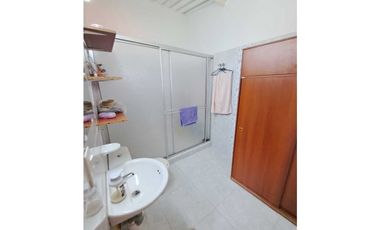En Venta Casa Campestre Lote 647 m2 San Joaquin, Conjunto Cerrado