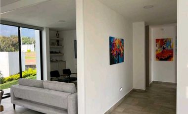 En Venta Casa Urbana 250 m2 (amoblada) La Mesa Cundinamarca
