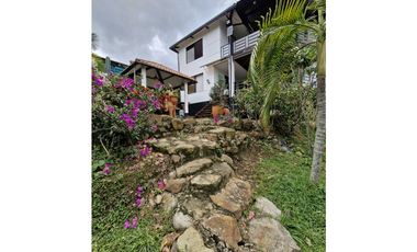 En Venta Casa Campestre en Conjunto 778 m2, La Mesa Cundinamarca