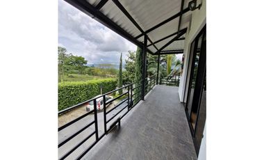 En Venta Casa Campestre en Conjunto 778 m2, La Mesa Cundinamarca