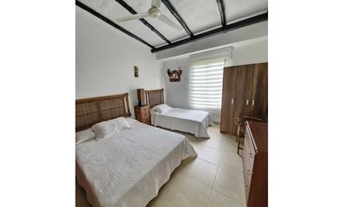 En Venta Casa Campestre en Conjunto 4.520 m2, La Mesa Cundinamarca