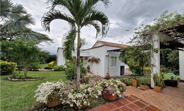 En Venta Casa Campestre en Conjunto 4.520 m2, La Mesa Cundinamarca