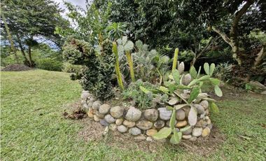 En Venta Casa Campestre en Conjunto 4.520 m2, La Mesa Cundinamarca