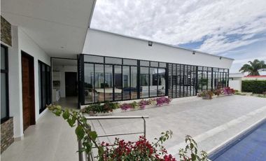 En Venta casa Campestre 2.000m2        $2.000 Millones, La Mesa Cund.