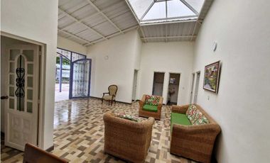 En Venta Casa Campestre 490 m2 en San Javier, La Mesa Cundinamarca