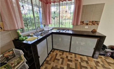 En Venta Casa Campestre 490 m2 en San Javier, La Mesa Cundinamarca
